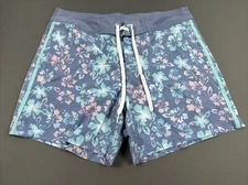 NWOT Chubbies 6" Boardshorts Size 33