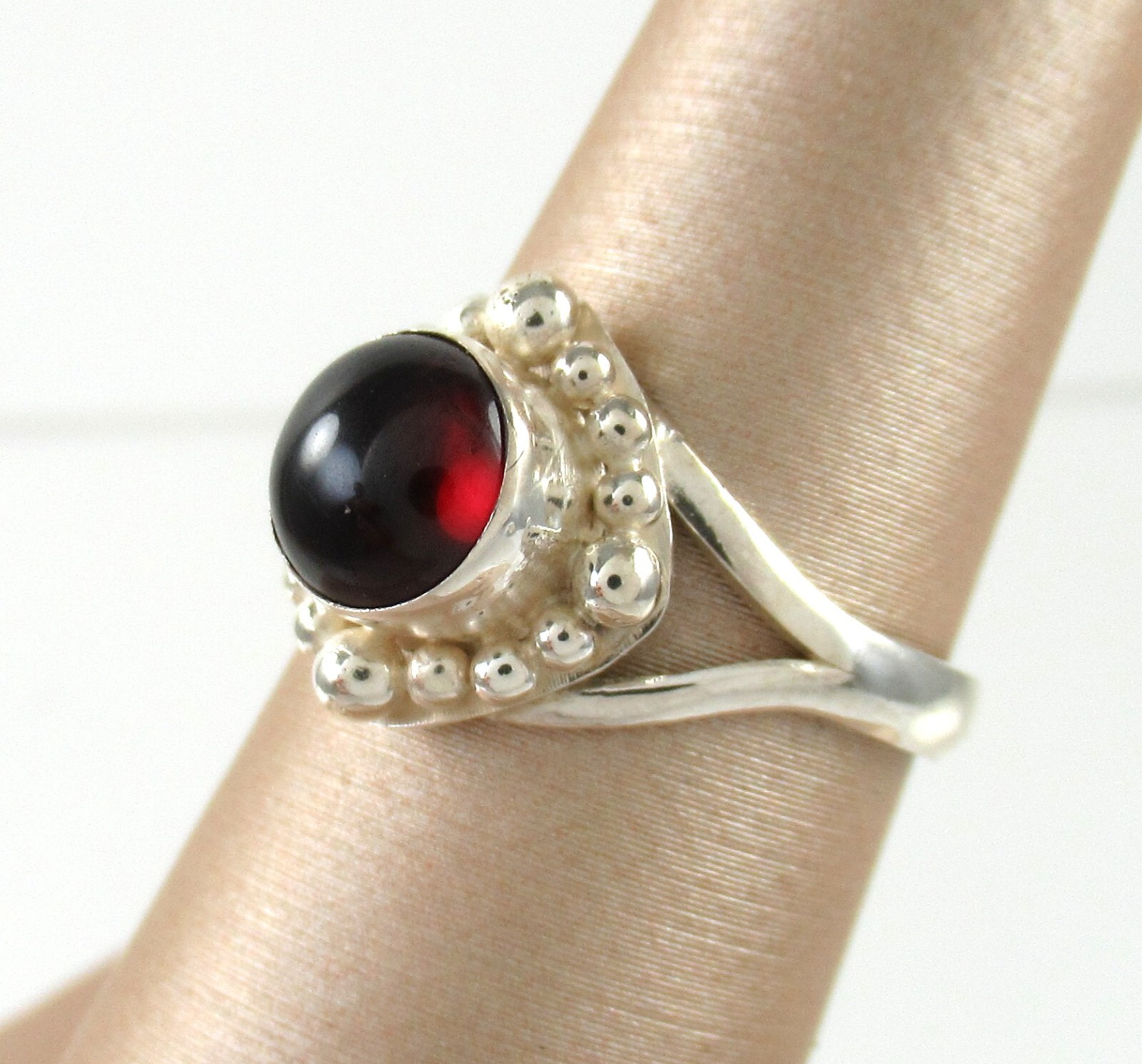 .925 Sterling Silver Red Garnet Ring Split Shank … - image 1