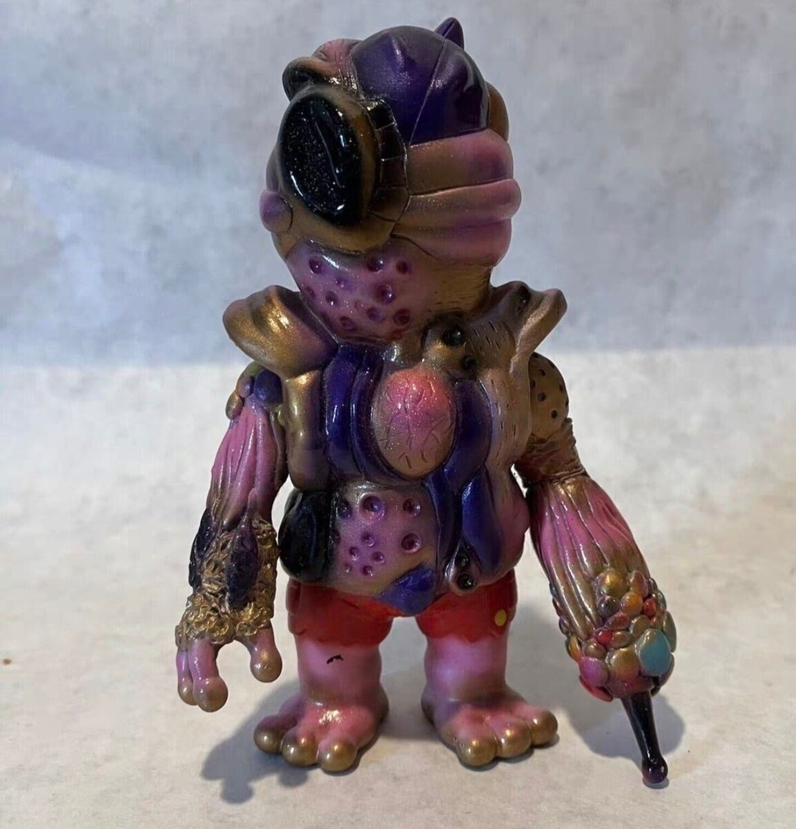 REAL HEAD X Goccodo Punkdrunkers Cyclops Monster Pink Sofubi REAL HEAD X Goccodo Punkdrunkers Cyclops Monster Pink Sofubi