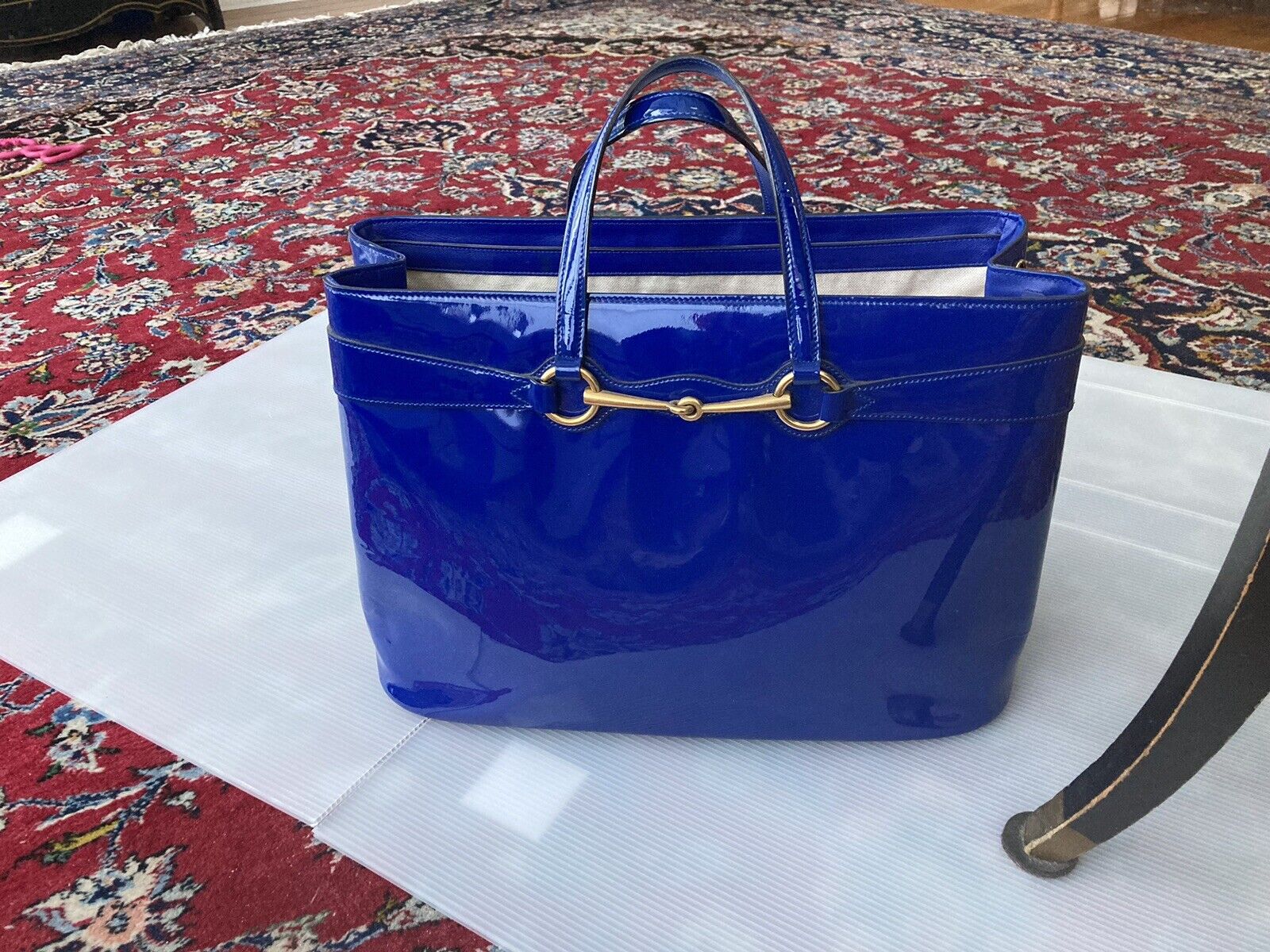Rare Auth GUCCI XL LARGE electric blue patent Hor… - image 2