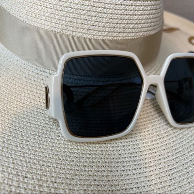 Dior Large Ivory Sungasses w/ Gold Details & Blue Lenses, “30 Montaigne 2” Buy Christian Dior Sunglasses 30Montaigne Bu 40034U 12B0 61  main image 4