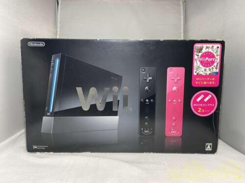 Wiimain unit late model   Additional pink remote control   WiiParty out of sto - Afbeelding 1 van 6
