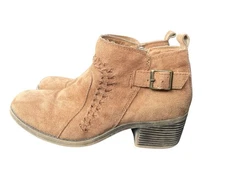 Billabong Womens Take A Walk Suede Braided Buckle Zip Up Ankle Boot Size 8