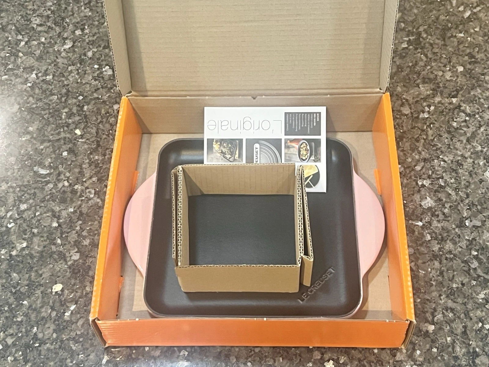 NEW Le Creuset Enameled Cast Iron Skinny Square Griddle Pan 9-1/2" Chiffon Pink
Opens in a new windo