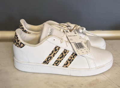 Adidas Women s Grand Court 2.0 Sneaker White Size 5  Leopard stripes NEW w tag