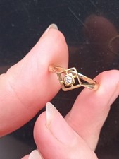 18ct Gold Diamond Solitaire Ring, Size M1/2,2 Grams ,Art Deco Style, IDEAL Gift