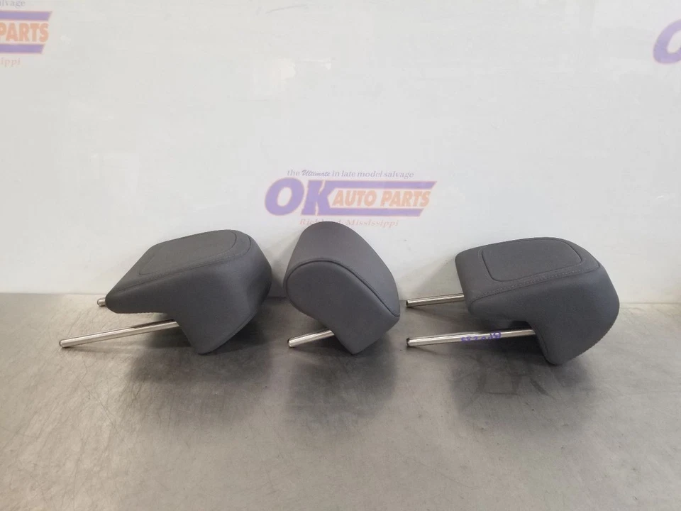 08 2008 VOLKSWAGEN VW R32 ЗАДНИЙ ВТОРОЙ РЯД ПОДГОЛОВНИК КОМПЛЕКТ ЧЕРНАЯ КОЖА - Изображение 3 из 4