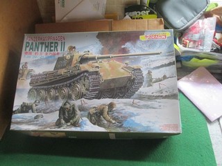 DRAGON PANZERKAMPFWAGEN PANTHER KIT (1:35 SCALE) NEW IN BOX