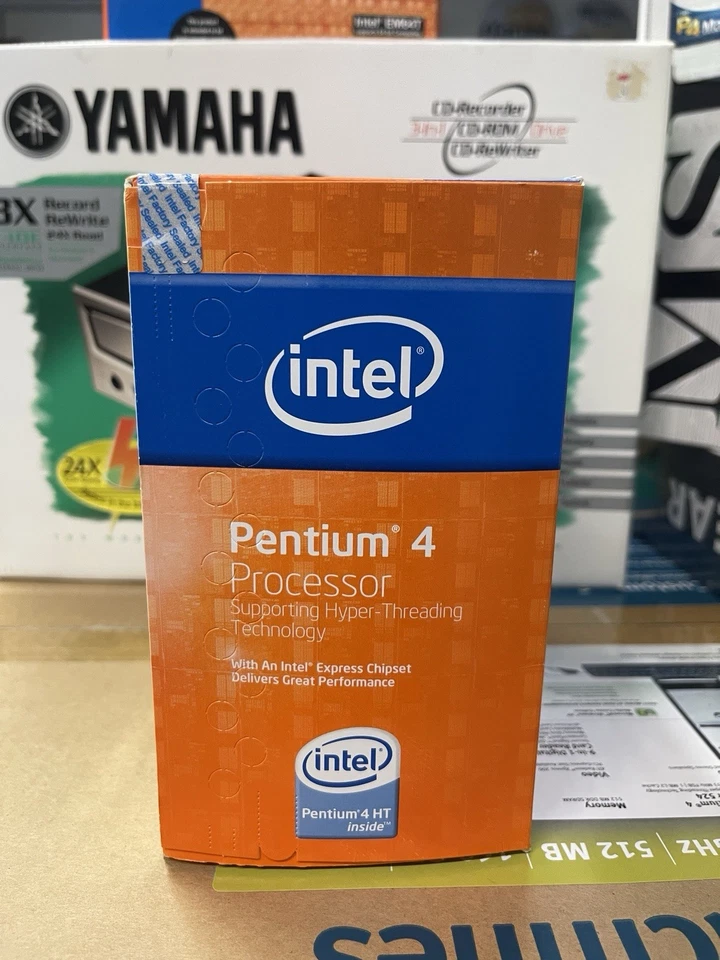 Intel Pentium 4 HT Processor 524 3.06GHz 533MHz 1MB L2 cache Socket 775 CPU NEW - Image 2 of 4