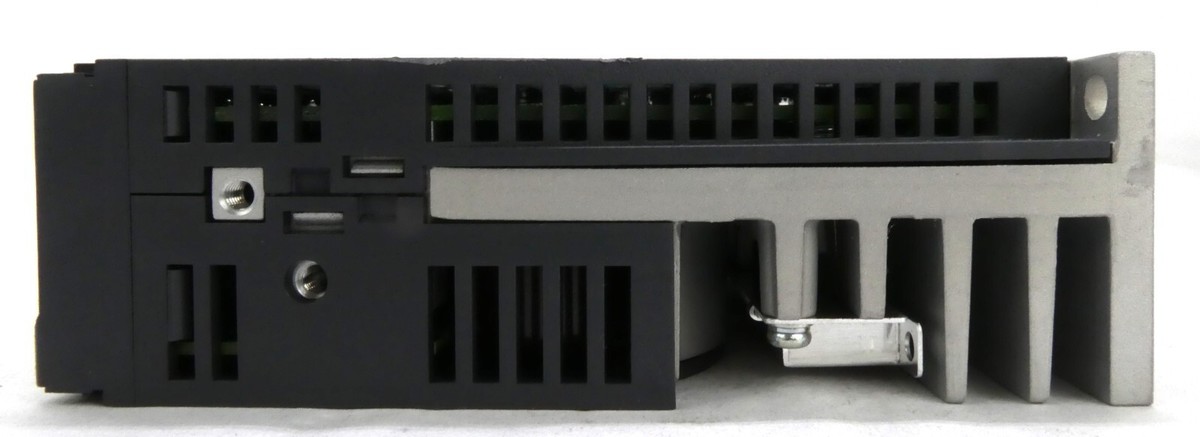 SANYO DENKI AC サーボ アンプ RS1A05AV04E0MB10 ACサーボドライブ - RS3 - SANYO DENKI EUROPE/山洋電気 - Modbus