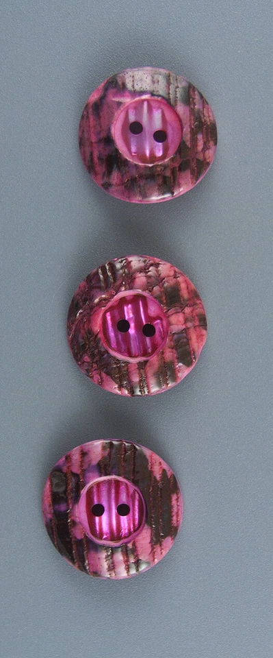 SNAIL-SHELL CLOTHING BUTTON - SET OF 3 - Image 3 of 4