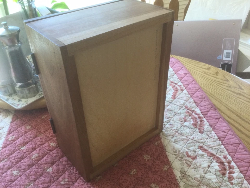 Handcrafted Handmade Hinged Lid Keepsake Storage Box Mahogany (?) - Image 3 of 4