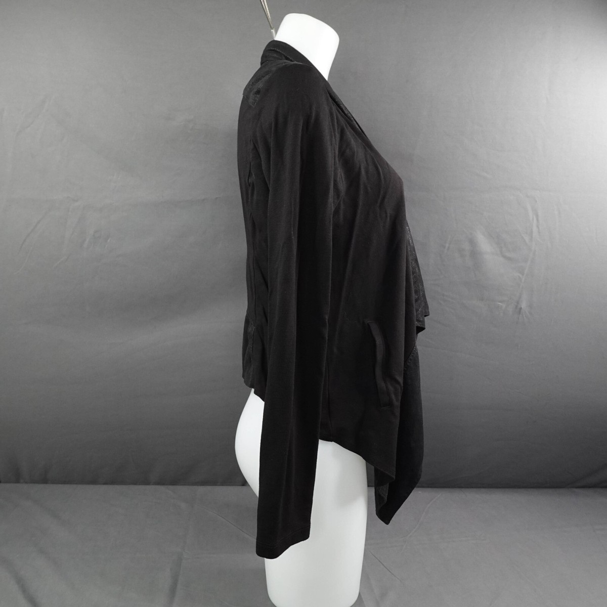 Cardigan Ouvert Femme CABI Cascade Noir Simili Cuir - Taille Small - Occasion Très Bon état