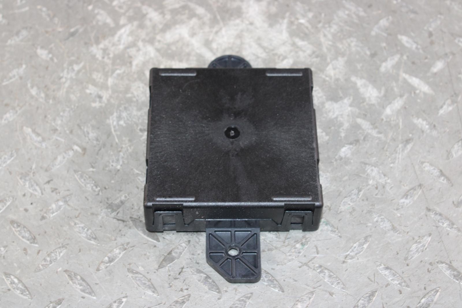 Maserati Ghibli 2014-2021 REAR+LEFT Body control module P/N 68376187AB