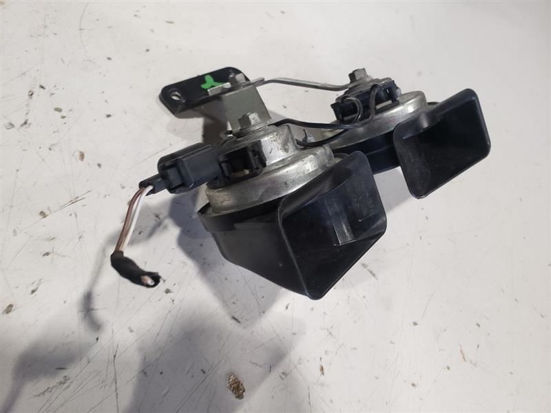 Aston Martin Vantage 06-11 High + Low Tone OEM 07 08 09 1011