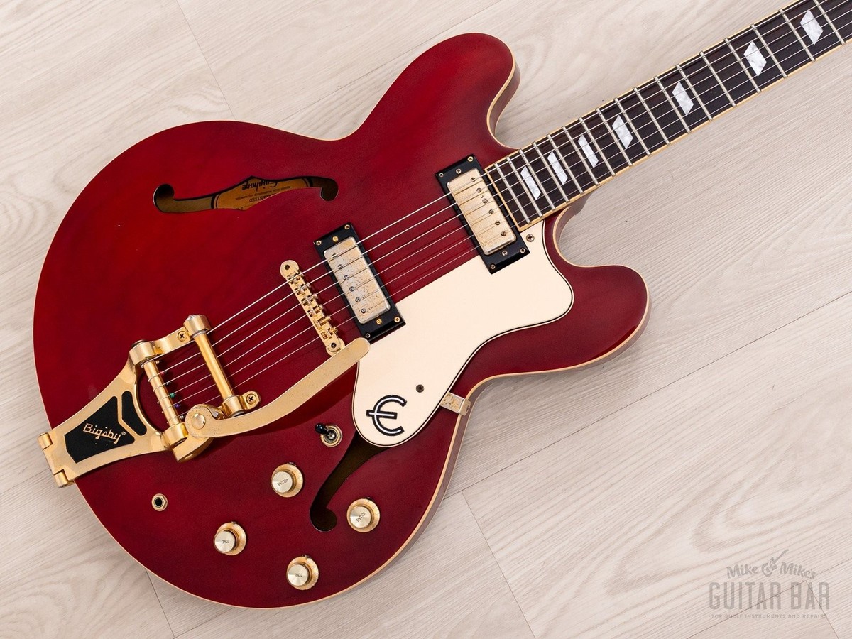 テラEpiphone Riviera Custom Shop Ltd 2006 Epiphone Custom Shop Riviera Limited Edition w/ Bigsby, Case