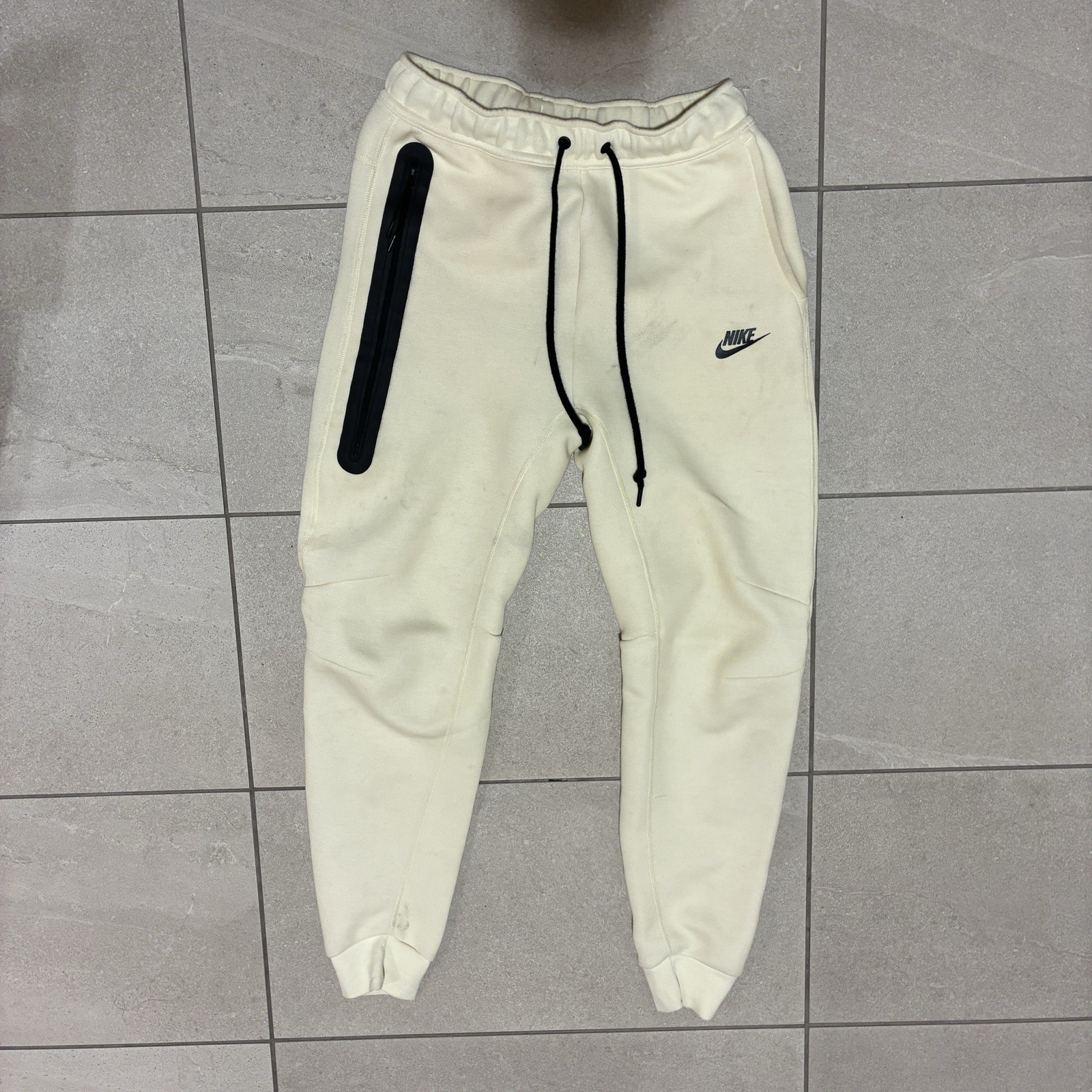 Nike Tech Fleece Jogger Pants Cream Off White Black Zip Pocket Men’s Small