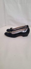Salvatore Ferragamo Vara Bow Black Patent Leather pumps size 5.5