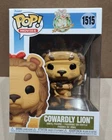 FUNKO POP! MOVIES WIZARD OF OZ COWARDLY LION POP CASE FRESH