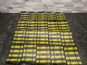 cliffhanger slot car track