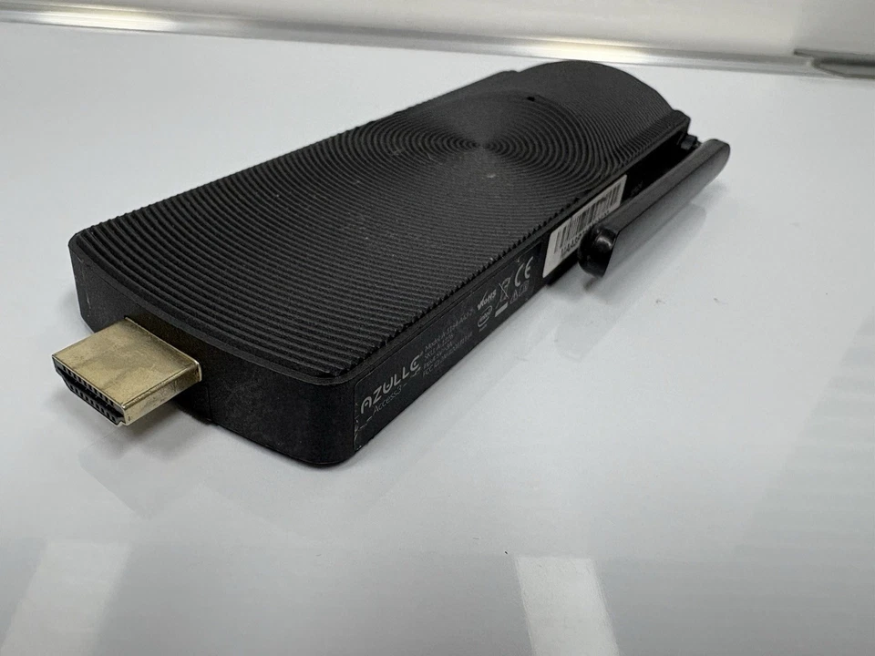 Azulle Access 3 Mini PC Stick Intel J3455 4GB RAM 32GB SSD Windows 10 *NO WIFI* - Image 4 of 4