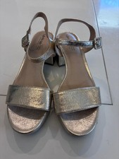 Lifestride Womens Gold Block Heel Platform Ankle Strap Sandals US 9