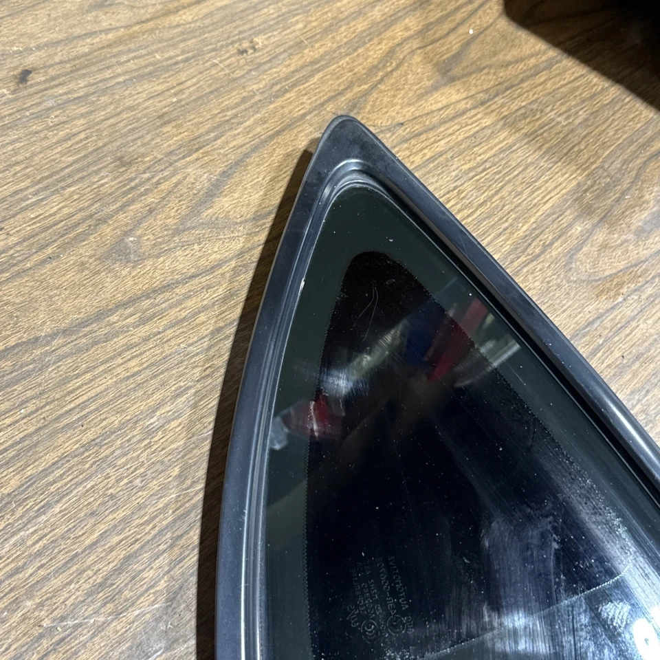 Subaru BRZ FRS 86 2013-2020 cuarto trasero derecho ventana vidrio OEM Foto 3 de 4