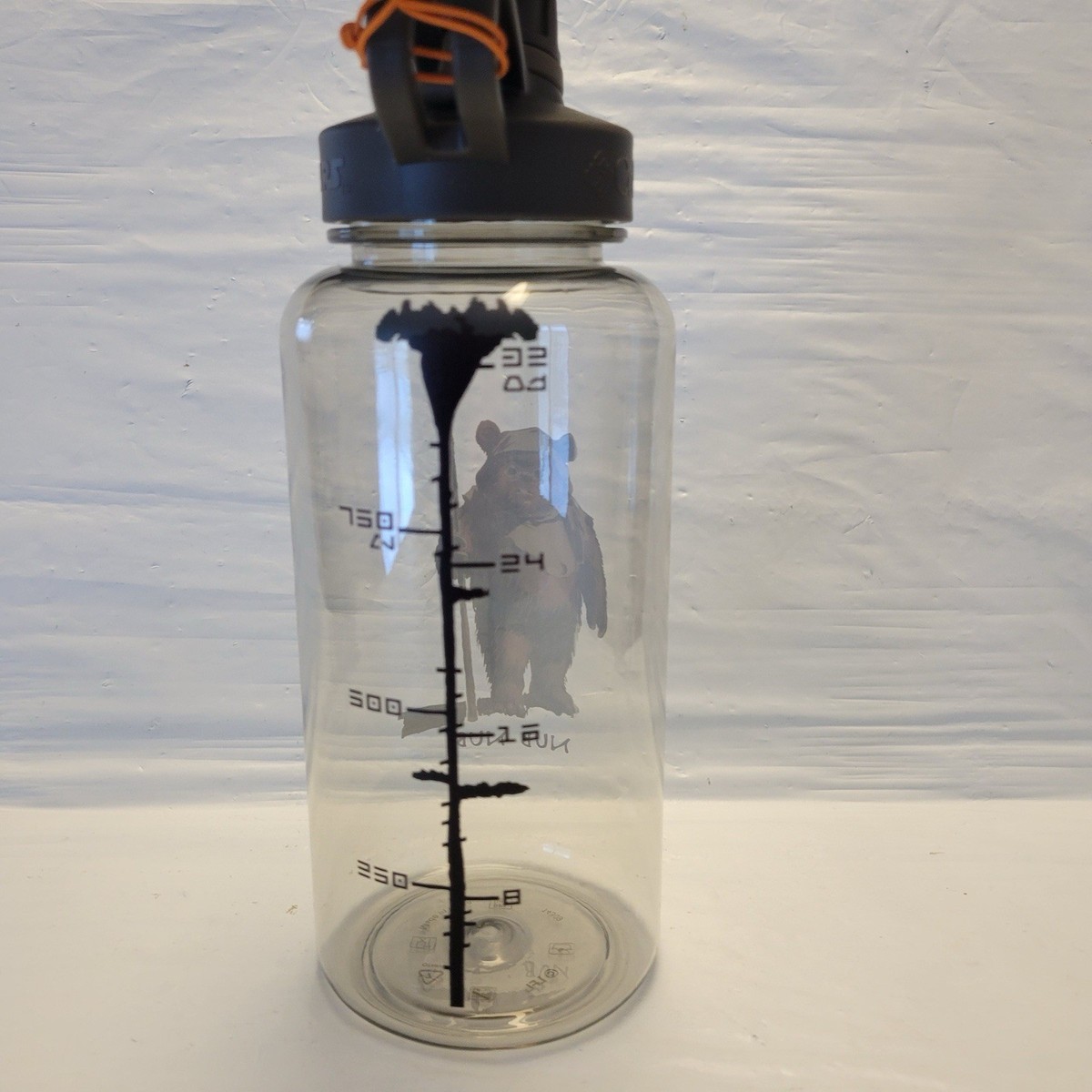 Columbia x Star Wars Endor Issue Ewok Water Bottle 33 Oz Tumbler