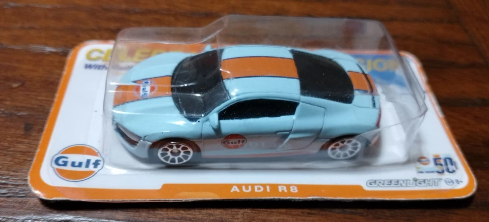 AUDI R8 GULF Racing Series - Greenlight 1:64 NO HOT WHEELS - Immagine 2 di 3