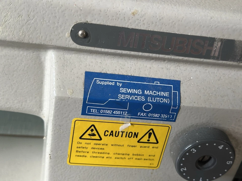 Mitsubishi Industrial Sewing Machine LS2-1130 - Image 4 of 4
