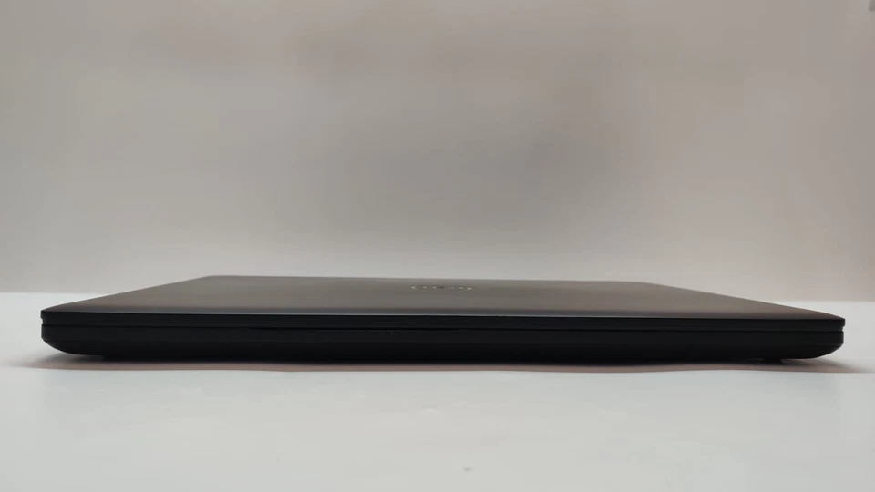 PORTATILE NOTEBOOK DELL LATITUDE 5590 INTEL CORE i5-8350U 16GB RAM 256 GB SSD - Immagine 4 di 4