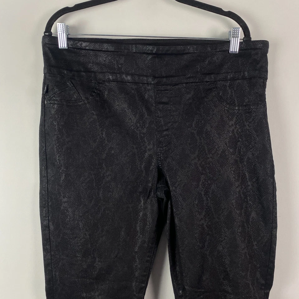 Pantalones de mezclilla Rock & Republic Rx Fever 18 elásticos estampado de serpiente Foto 2 de 4