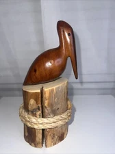 HAND CARVED PELICAN COASTAL SEA OCEAN BIRD WOOD SCULPTURE TROPICAL ISLAND ART