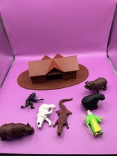 Vintage Noah  s Ark Plastic  Misc Animal Figure Toy Lot Hong Kong 
