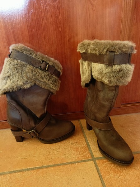 Botas de Mujer Nuevas, Número 40. Adolfo Dominguez.