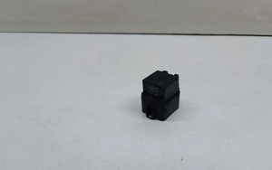 BMW X3 F25 Lüfterrelais 9207913 2.00 Diesel 135kw 2014 33681113