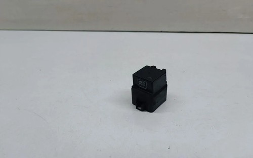 BMW X3 F25 Lüfterrelais 9207913 2.00 Diesel 135kw 2014 33681113