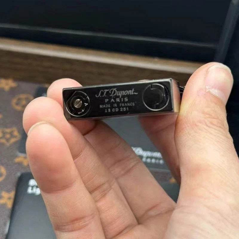 For Memorial S.T Dupont Lighter PING Sound Gas Refillable Brushed&Adapter UA25 - Immagine 3 di 4