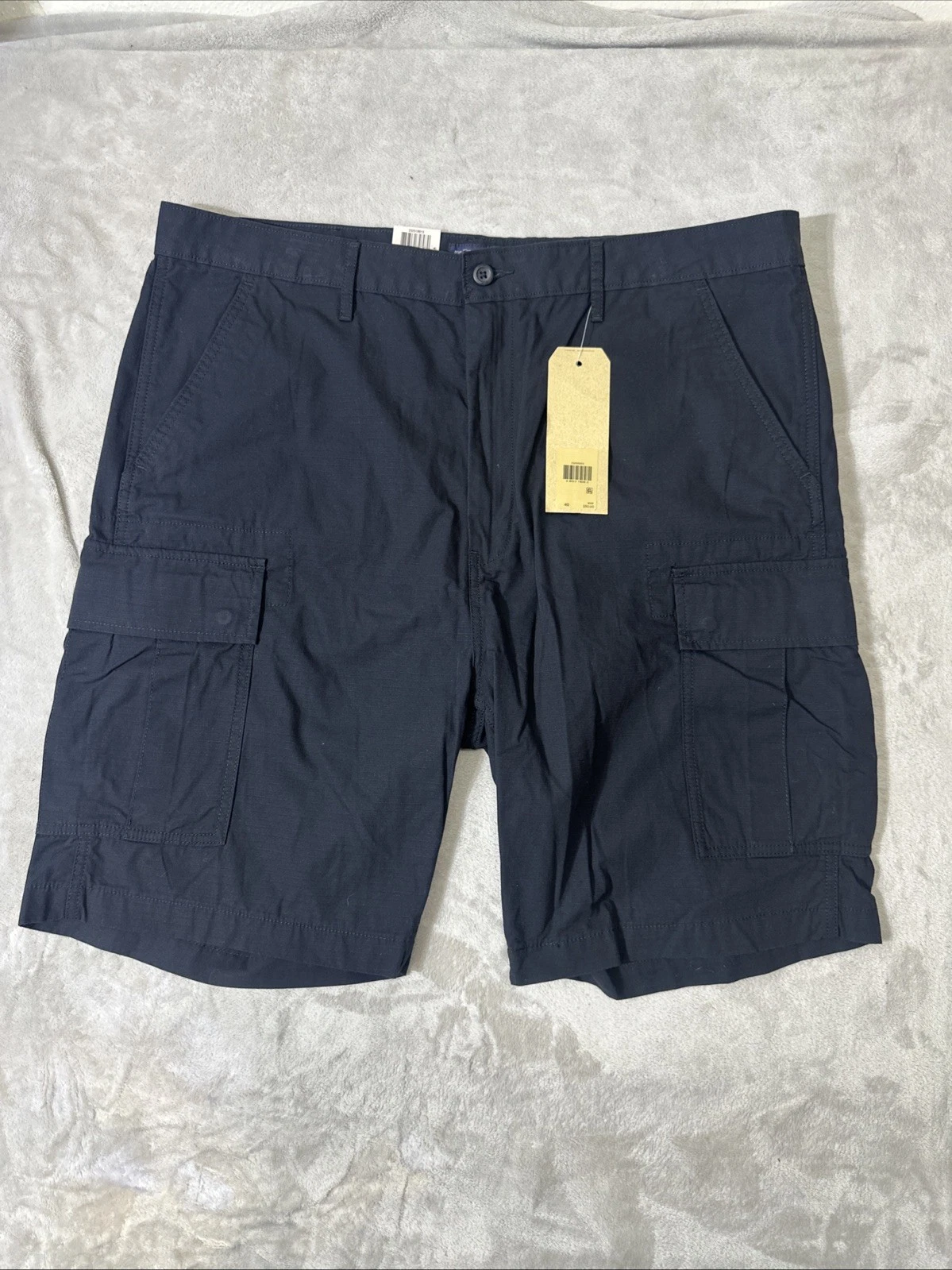 Levi’s Mens 40 Black Carrier Cargo Shorts Ripstop Hiking Utility NWT