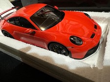 MINICHAMPS 1/18 Porsche 911 992 GT3 2021 Orange Black Wheels