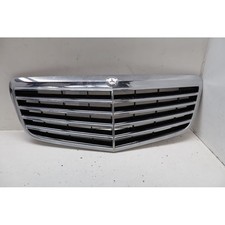 Calandre Mercedes 320