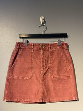 american eagle Super Stretch Corduroy skirt burgundy size 6