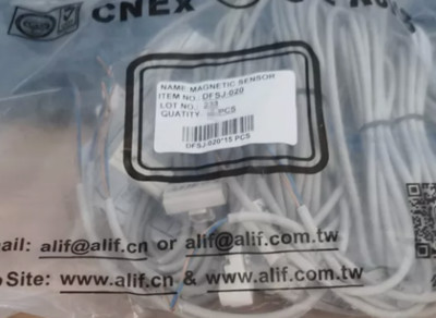 F.Nao　0205★ P1046696-030 - Zebra ZE500-6 Media Sensor Kit