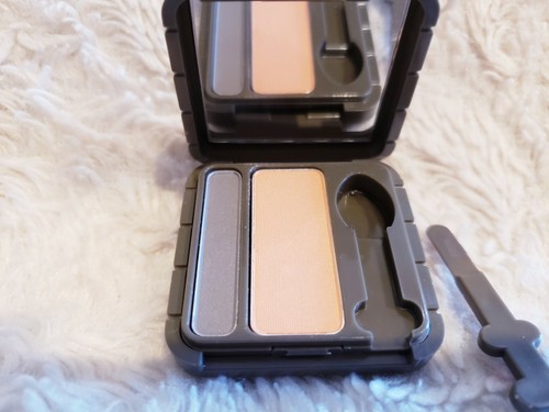 PRESCRIPTIVES Eyepaints Wet-Dry Eyeshadow PELL-MELL 01 duo Y/O .04 oz 1.2 g NEW - Picture 2 of 4