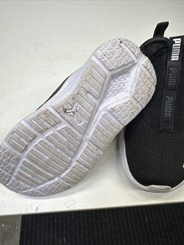 Black Toddler Puma Slip On Sneakers Size 6#039 - Picture 5 of 5