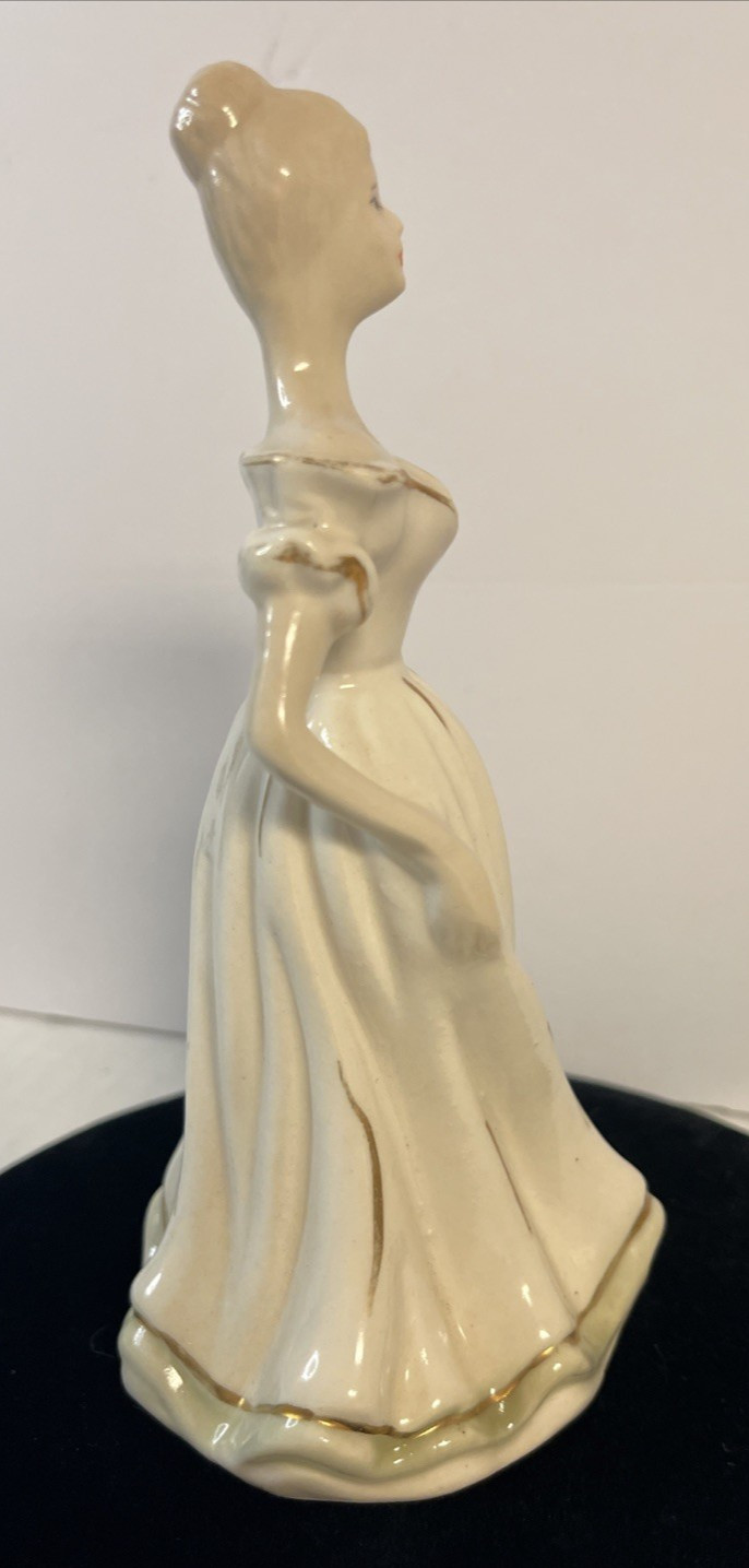 K's Collection Ceramic Porcelain Figurine Of Lady In Gold & White Dress 6