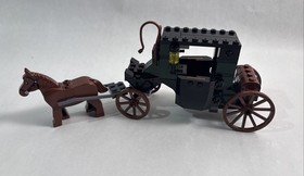 Lego Pirates of the Caribbean London Escape Set 4193-Read Description 4 Contents