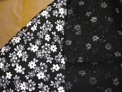 Stoffrest vintage 2,8m neu schwarz beige Blumen 80br Kleid Bluse - Bild 1 von 2