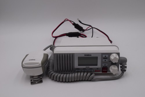 Uniden UM385 25 Watt Fixed Mount Marine Vhf Radio, Waterproof IPX4 White - Zdjęcie 5 z 9