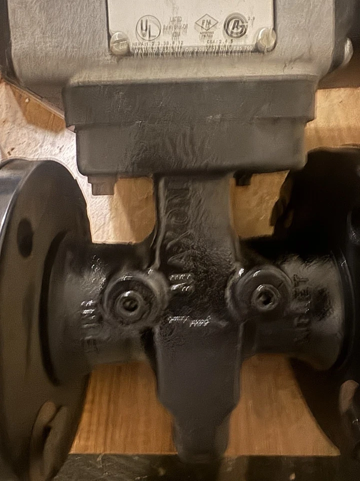 Válvula de cierre de seguridad Fives North American/Maxon 1519-5-F 2,5 pulgadas Foto 4 de 4